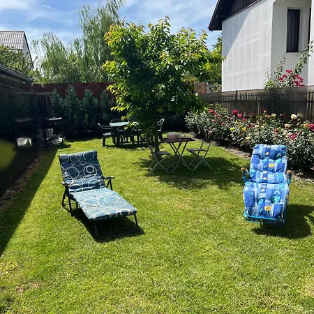 Apartman Shyla Garden 1 *